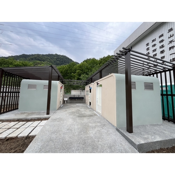 石門水庫發電廠移動式廁所建置景觀廁所最新產品